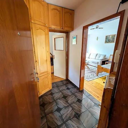 Apartamento извор 6